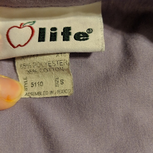 Scrub shirt - Picture 2 of 2